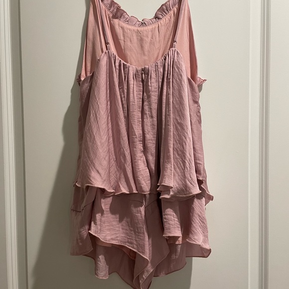 Sure cute pink romper - Picture 4 of 4